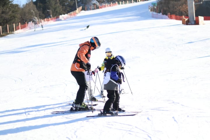 올케어 전문강습 - 스키강습 이미지 강습 피드백 및 다음 목표 안내
